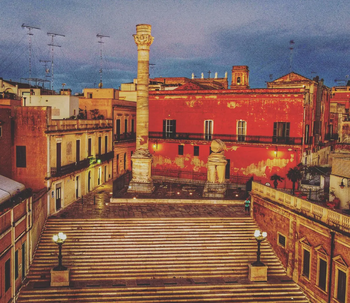 La colonna romana alla fine della via Appia a Brindisi